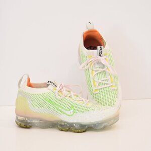 Nike Air Running Sneakers Vapormax Flyknit Womens Shoe 8.5 Feel Love Green Beige